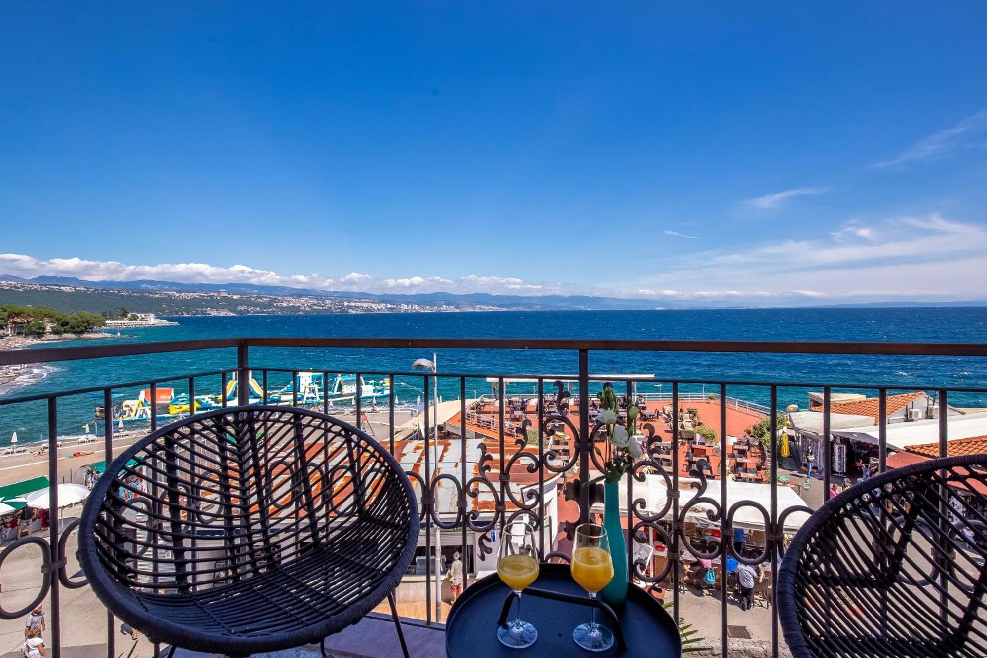 אופטיה Hotel Galeb מראה חיצוני תמונה